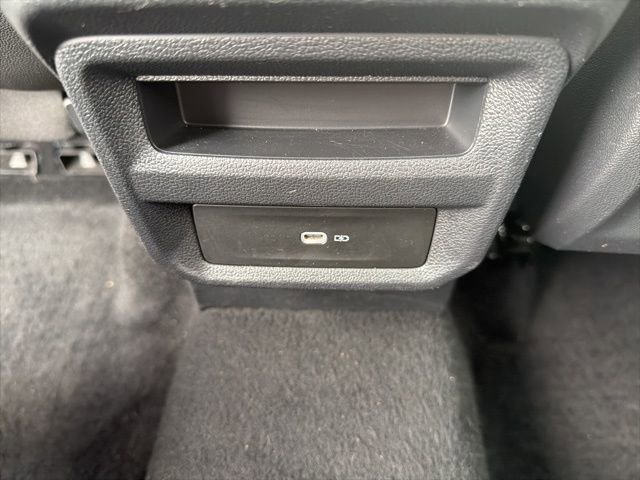 Used 2023 Volkswagen Taos SE w/ Black Wheel Package FWD image 16