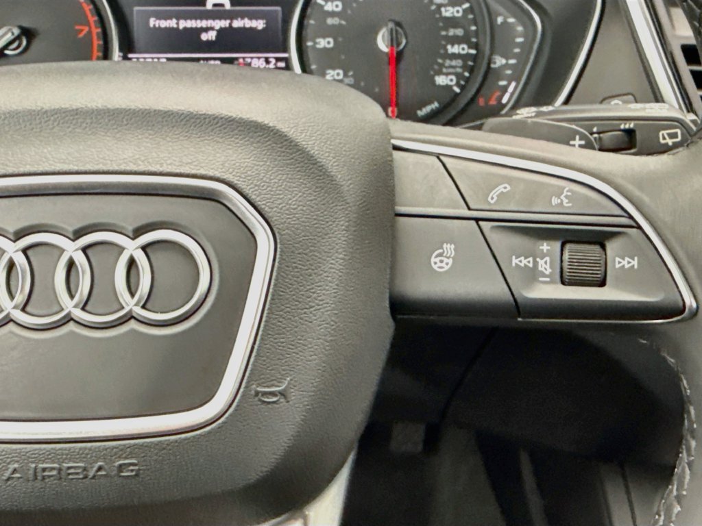 Used 2023 Audi Q5 2.0T Premium w/ Convenience Package AWD/4WD image 12