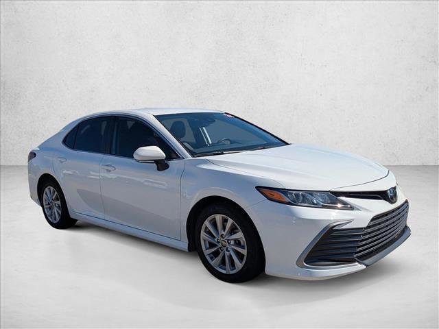Used 2024 Toyota Camry LE w/ Convenience Package image 3