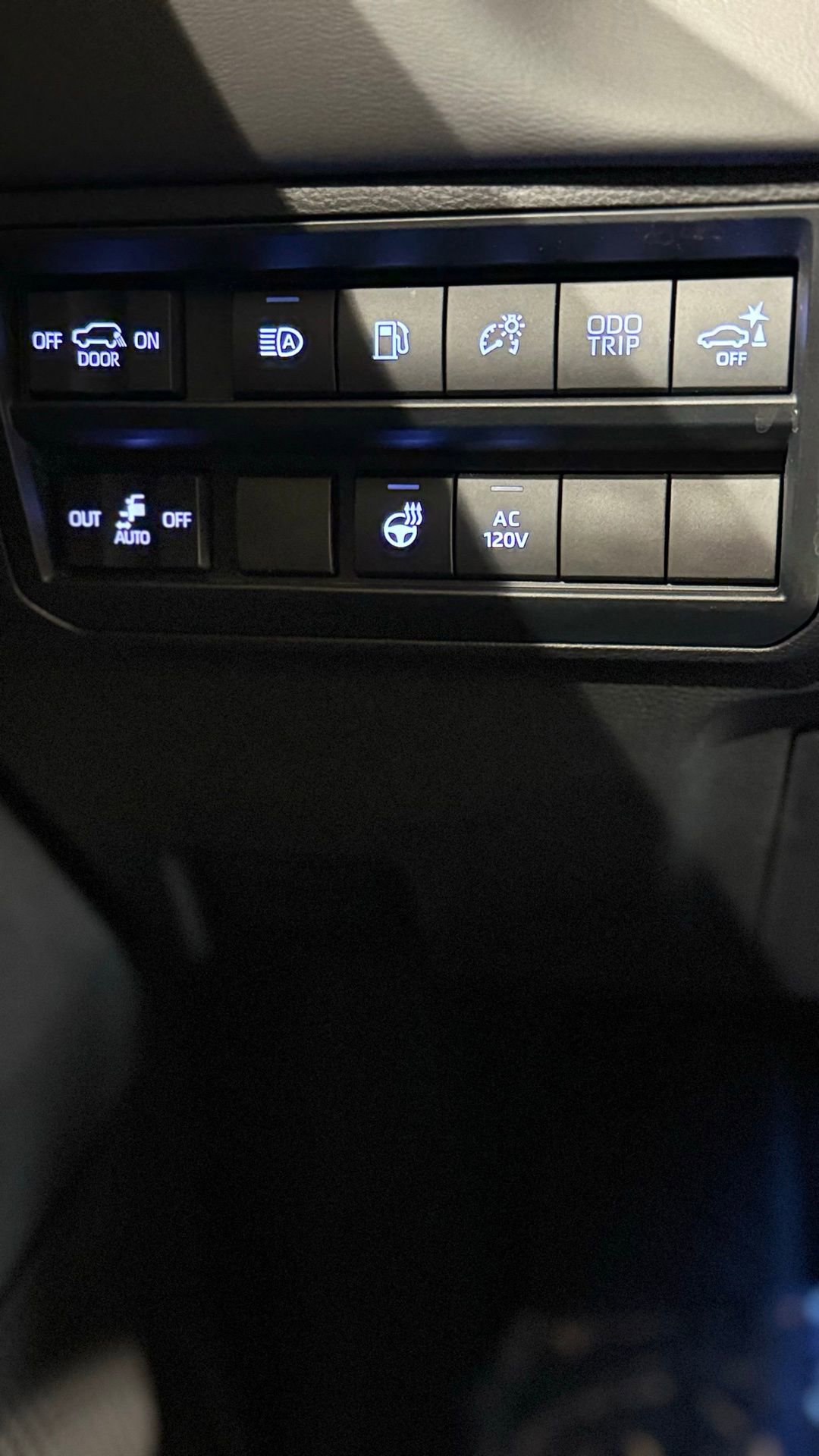 Used 2023 Toyota Sequoia Platinum image 70