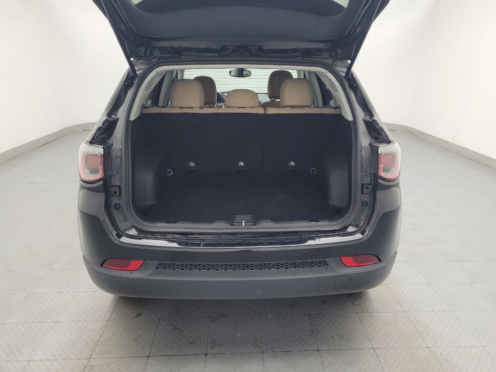 Used 2018 Jeep Compass Sport FWD image 29