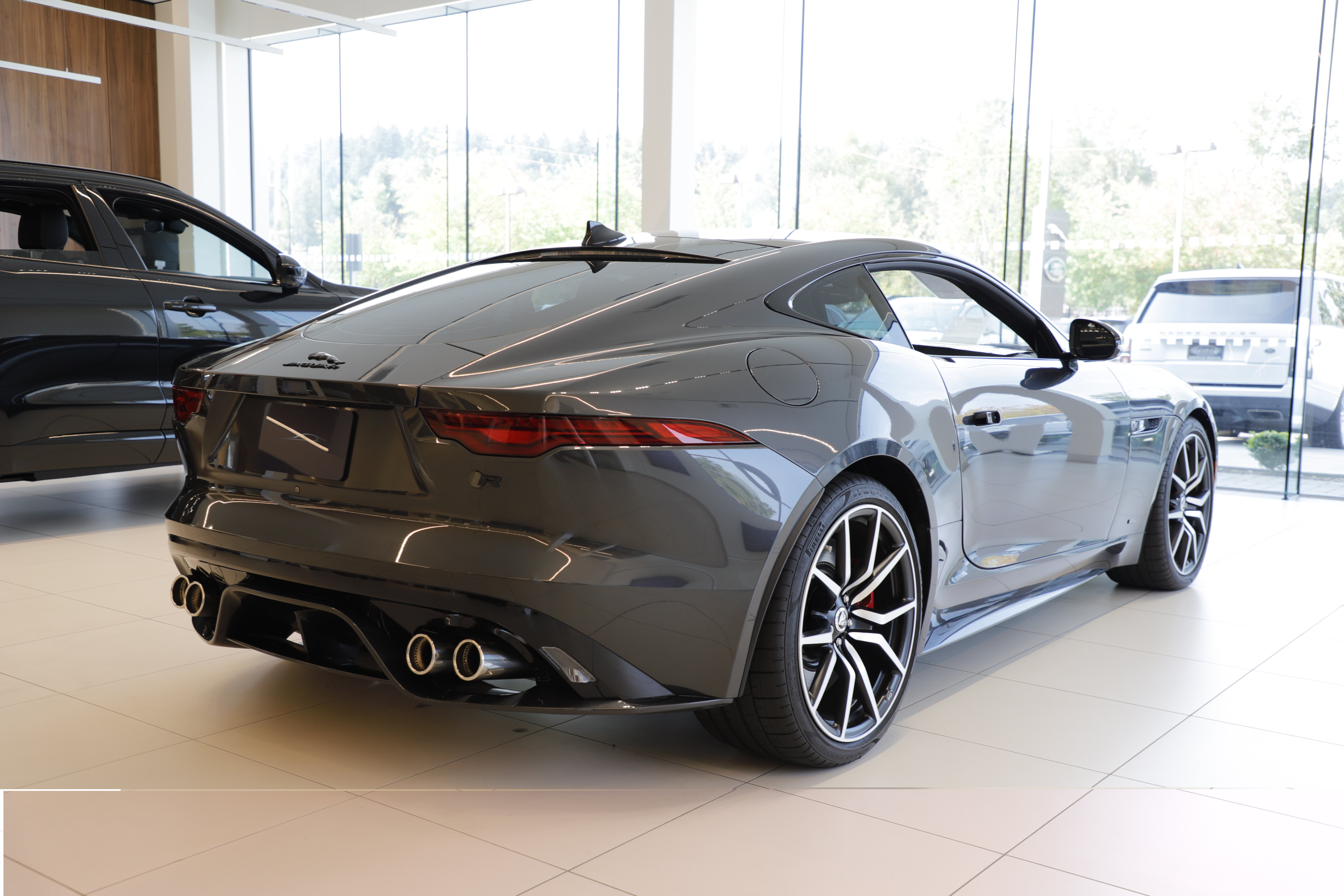 New 2024 Jaguar F-TYPE R AWD/4WD image 6