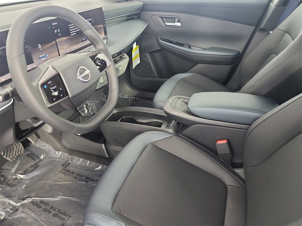 New 2026 Nissan Leaf SV+ w/ Floor Mat Package (SV+) FWD image 11