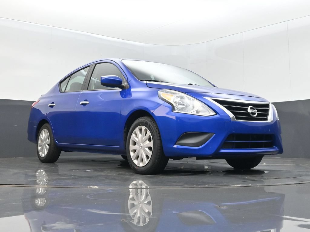 Used 2017 Nissan Versa SV FWD image 10