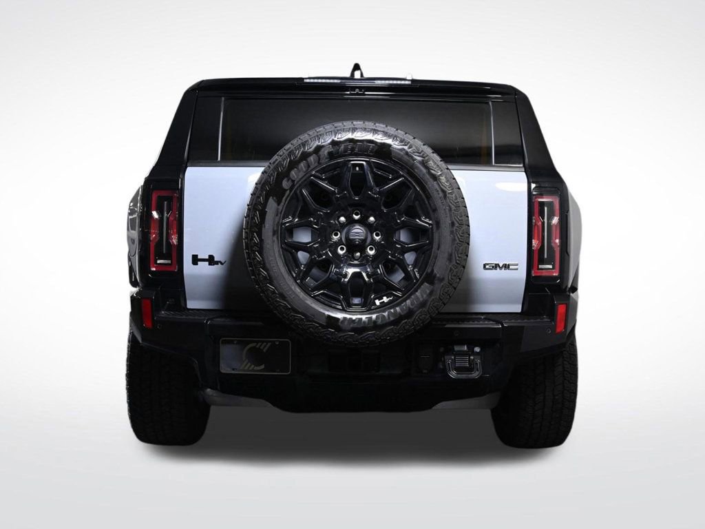 Used 2025 GMC Hummer EV 3X w/ LPO, Illumination Package image 4