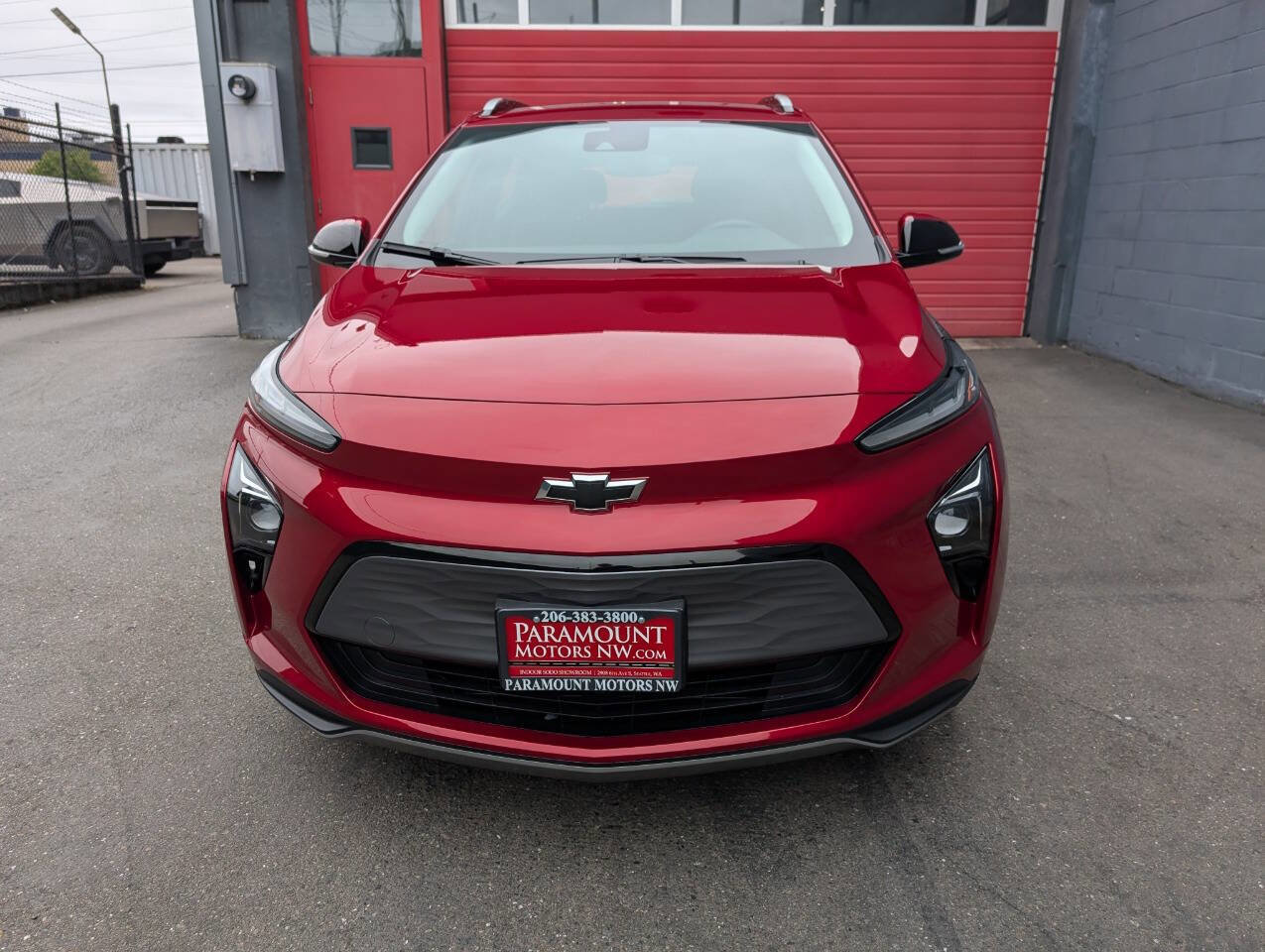 Used 2023 Chevrolet Bolt EUV LT FWD image 7