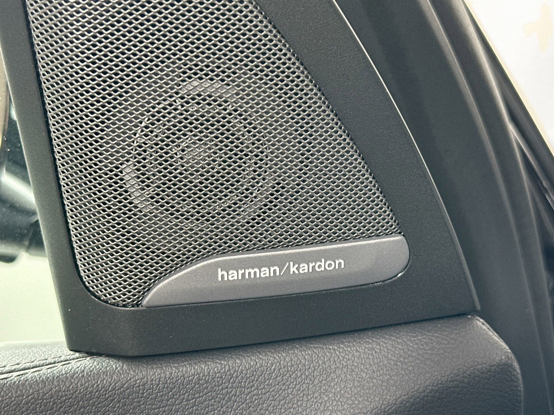 Certified 2023 BMW X5 xDrive40i w/ Premium Package image 19