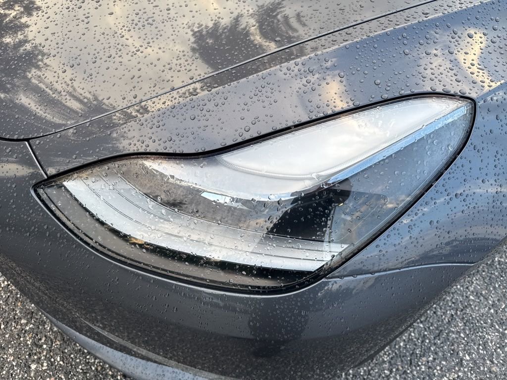 Used 2023 Tesla Model 3 Standard Range RWD image 2