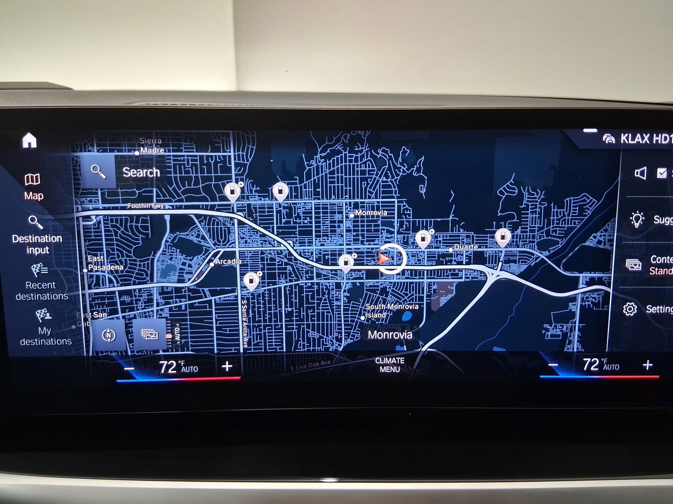 Used 2023 BMW 330i Sedan w/ Premium Package image 27