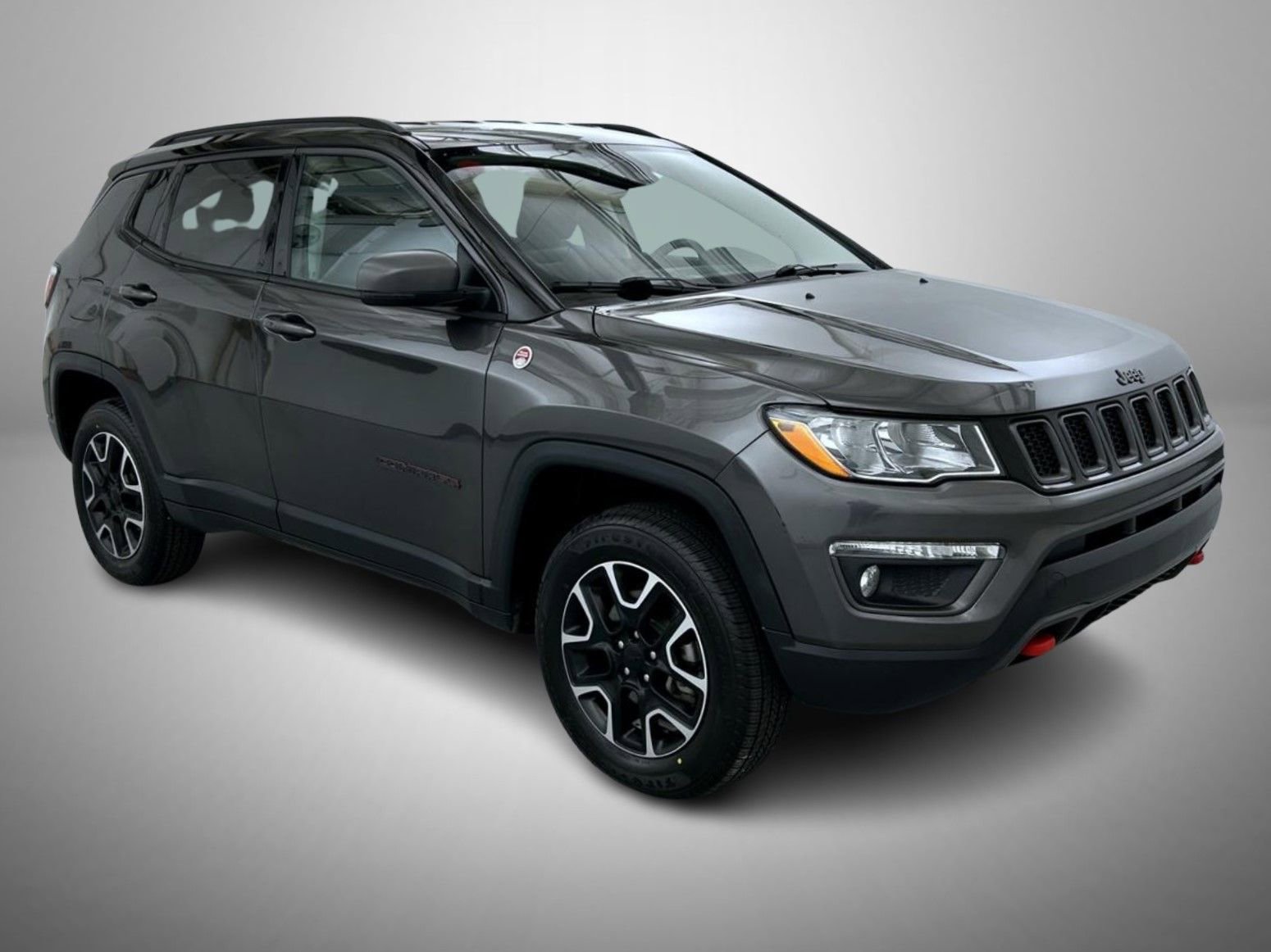 Used 2021 Jeep Compass Trailhawk AWD/4WD image 3