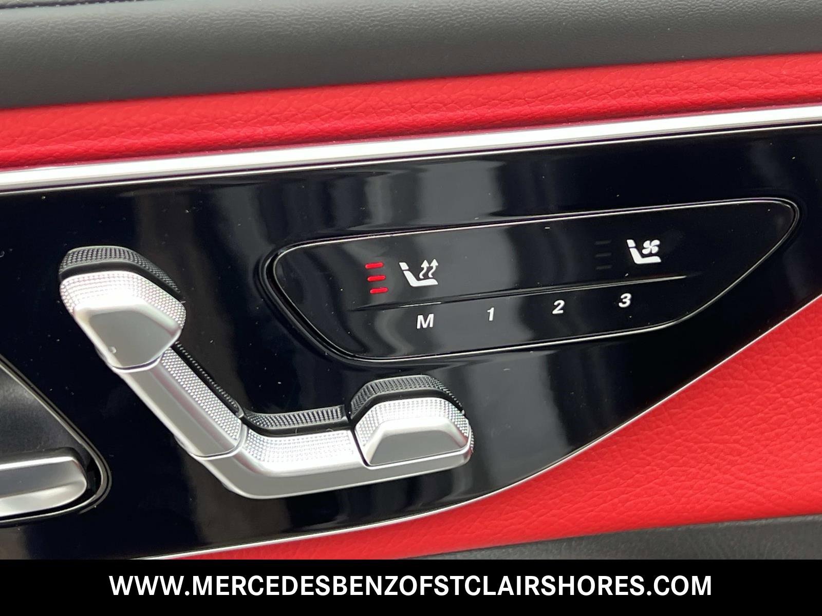 New 2026 Mercedes-Benz GLC 43 AMG 4MATIC image 19