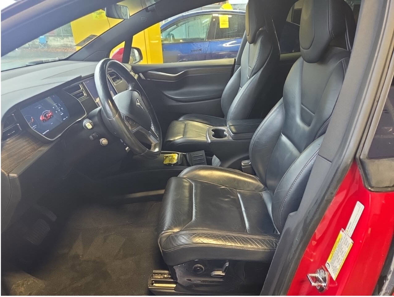 Used 2016 Tesla Model X 90D image 4