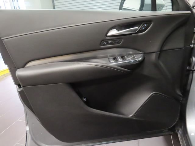 Certified 2025 Cadillac XT4 Premium Luxury image 10