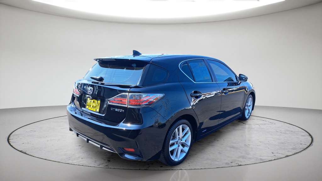 Used 2014 Lexus CT 200h FWD image 3