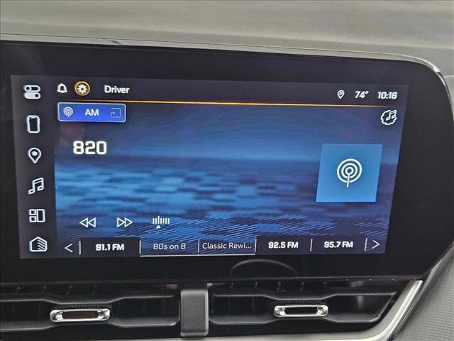 Used 2025 Chevrolet Equinox LT w/ Convenience Package II image 11