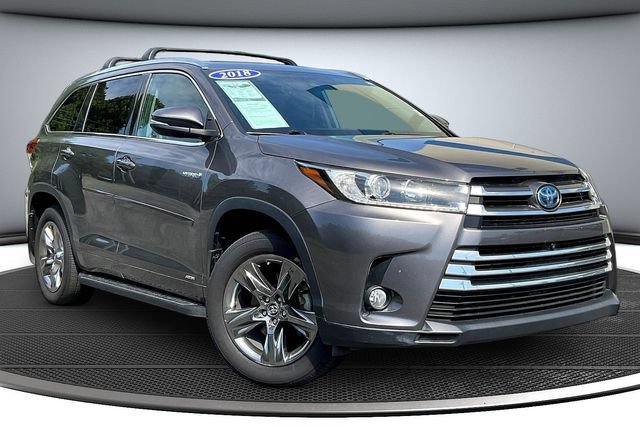 Used 2018 Toyota Highlander Limited Platinum AWD/4WD image 3