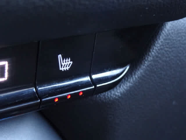 Used 2020 Chevrolet Blazer LT FWD image 28