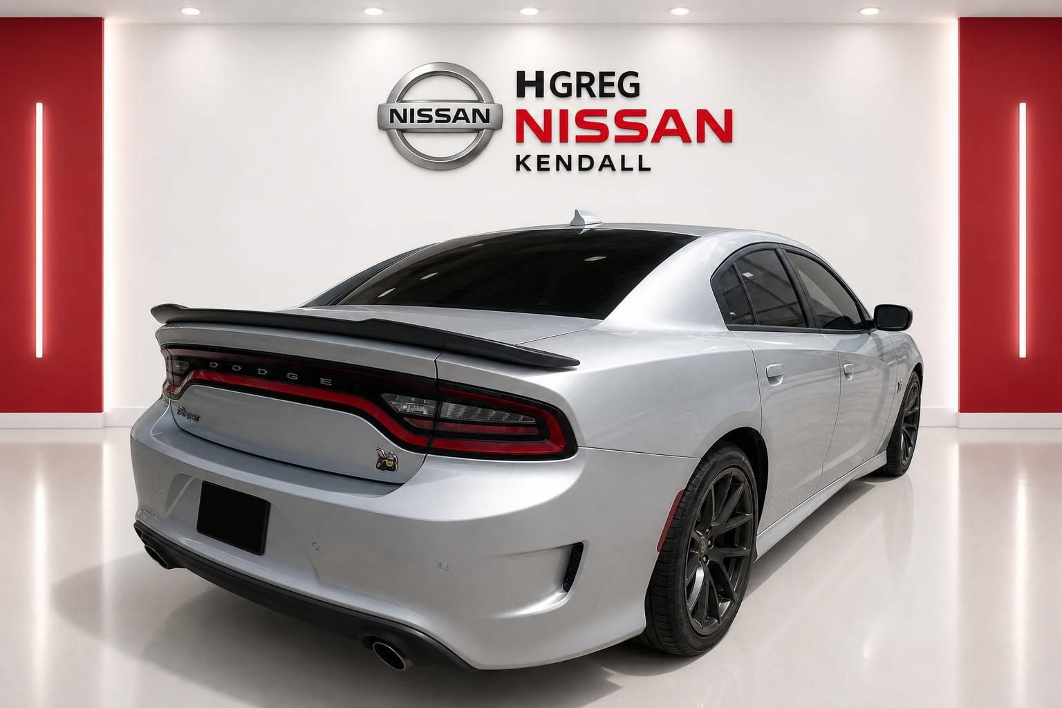 Used 2022 Dodge Charger Scat Pack RWD image 4