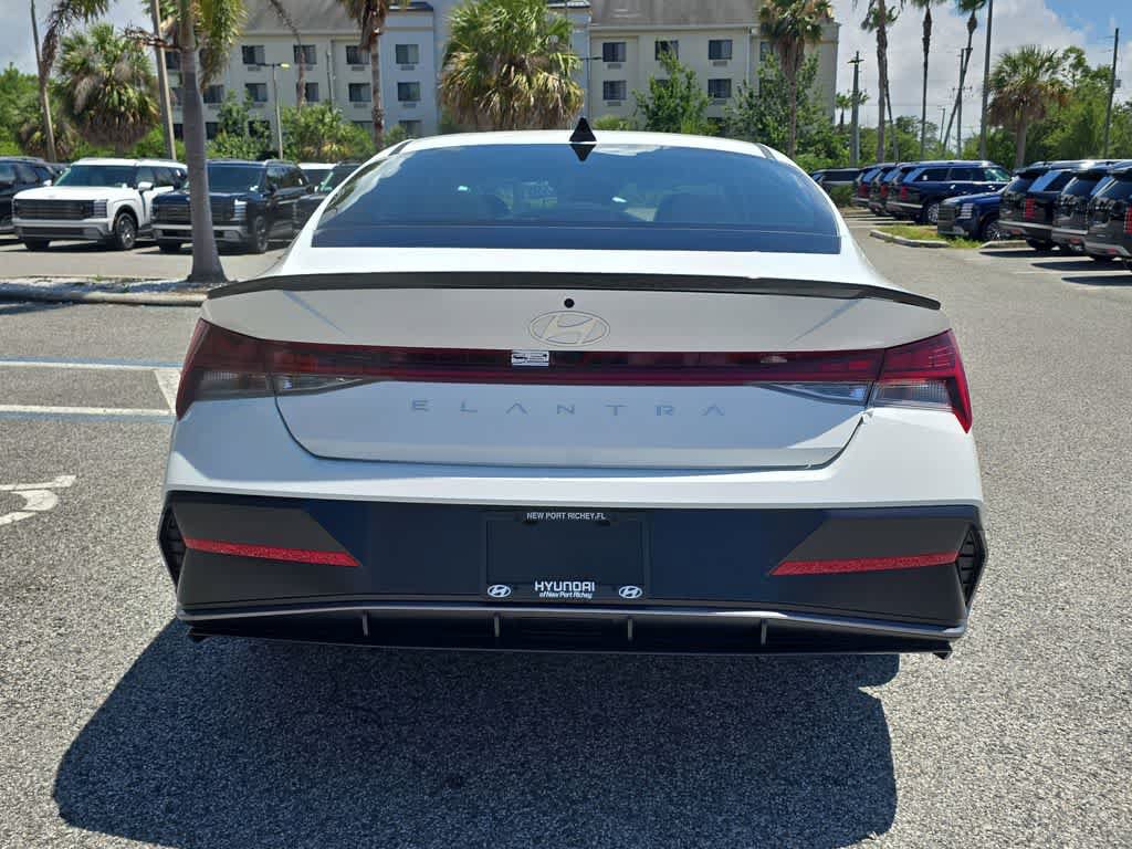 New 2026 Hyundai Elantra SEL Sport Premium FWD image 6