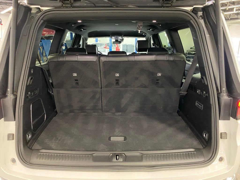 Used 2023 Jeep Wagoneer Series II w/ Flexible Seating Group RWD image 44