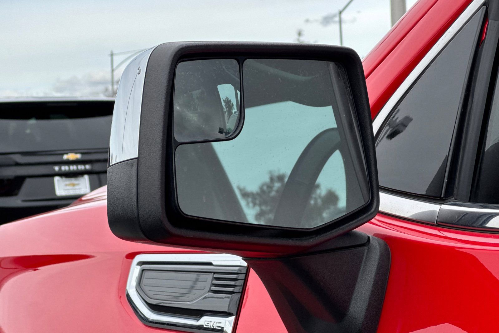 Used 2023 GMC Sierra 1500 SLE image 50