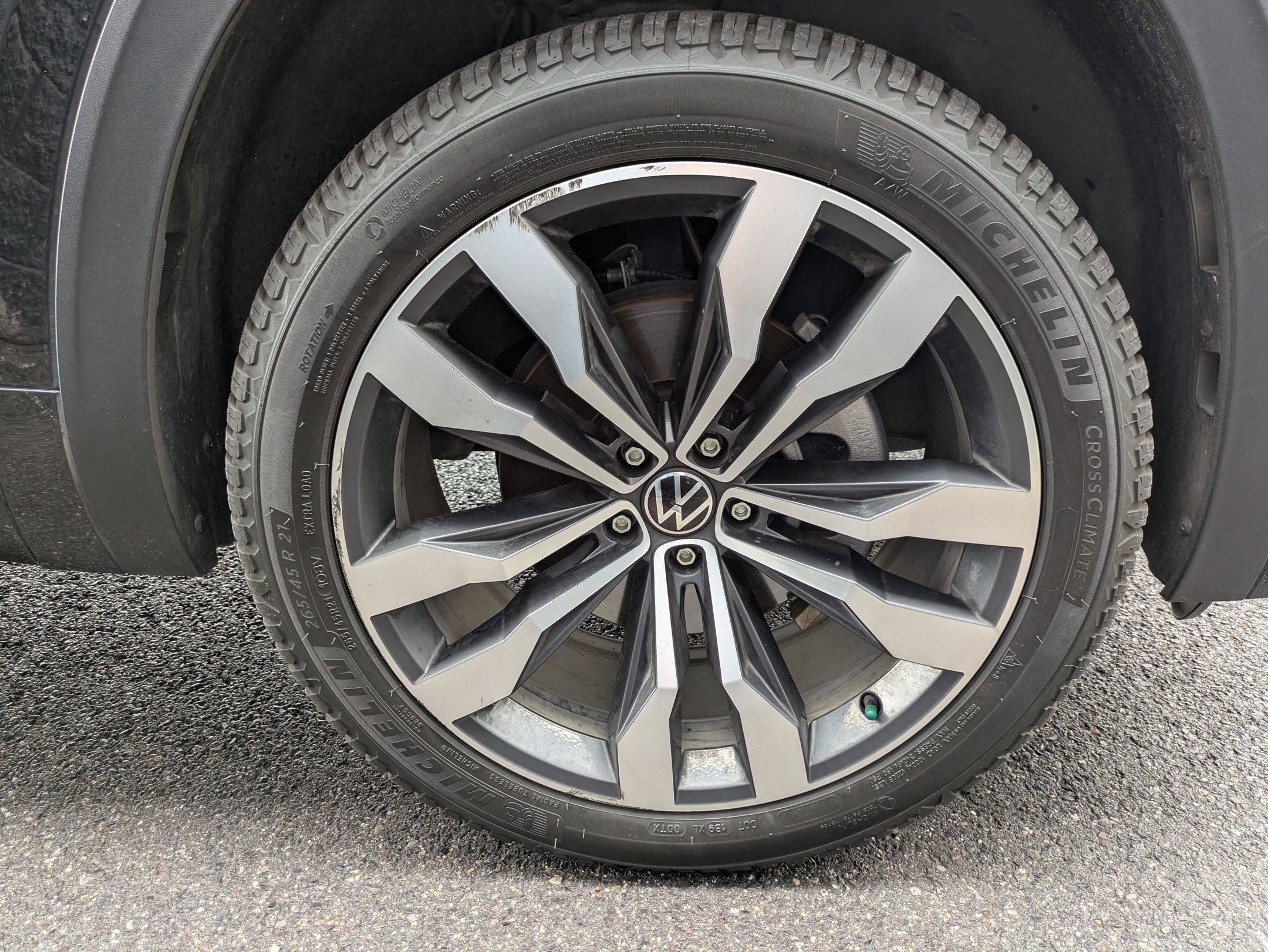 Used 2022 Volkswagen Atlas SEL Premium image 31