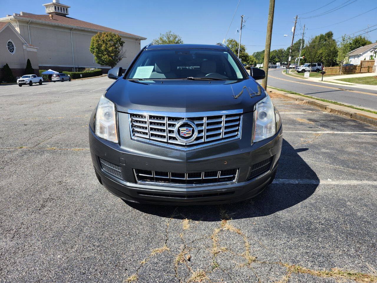 Used 2016 Cadillac SRX Luxury w/ Driver Awareness Package FWD image 2