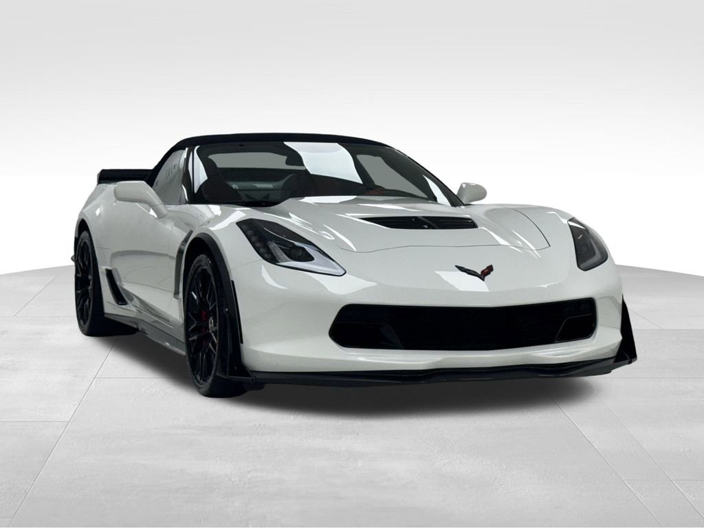 Used 2015 Chevrolet Corvette Z06 w/ 3LZ Preferred Equipment Group image 9
