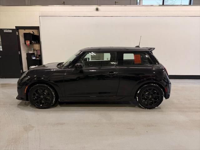 New 2026 MINI Cooper S FWD image 2