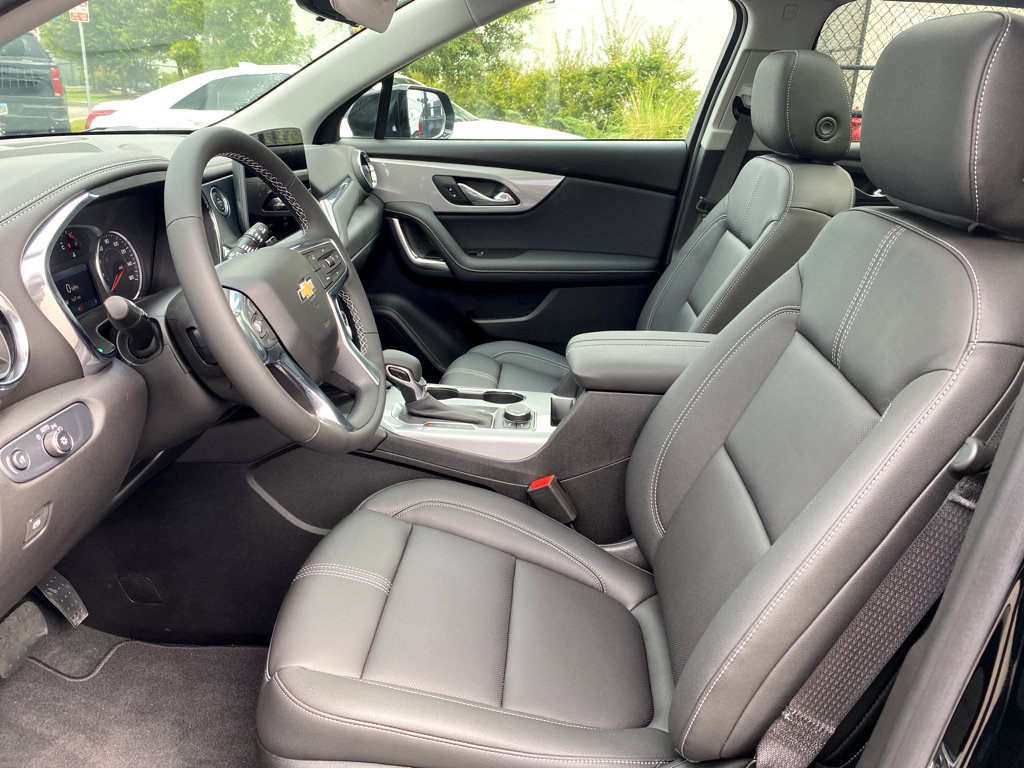 New 2024 Chevrolet Blazer LT w/ Sound & Technology Package image 9