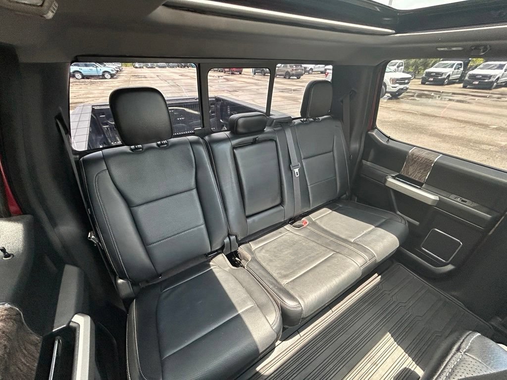Used 2017 Ford F250 Lariat w/ Lariat Ultimate Package AWD/4WD image 32