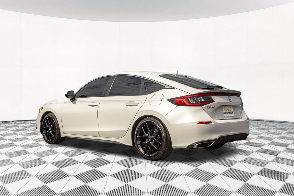 Used 2023 Honda Civic Sport Touring image 7