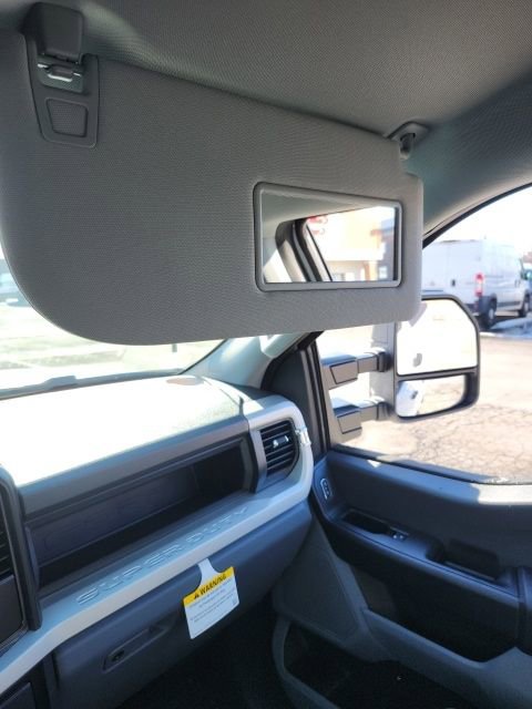 New 2026 Ford F350 XL w/ XL Chrome Package image 45