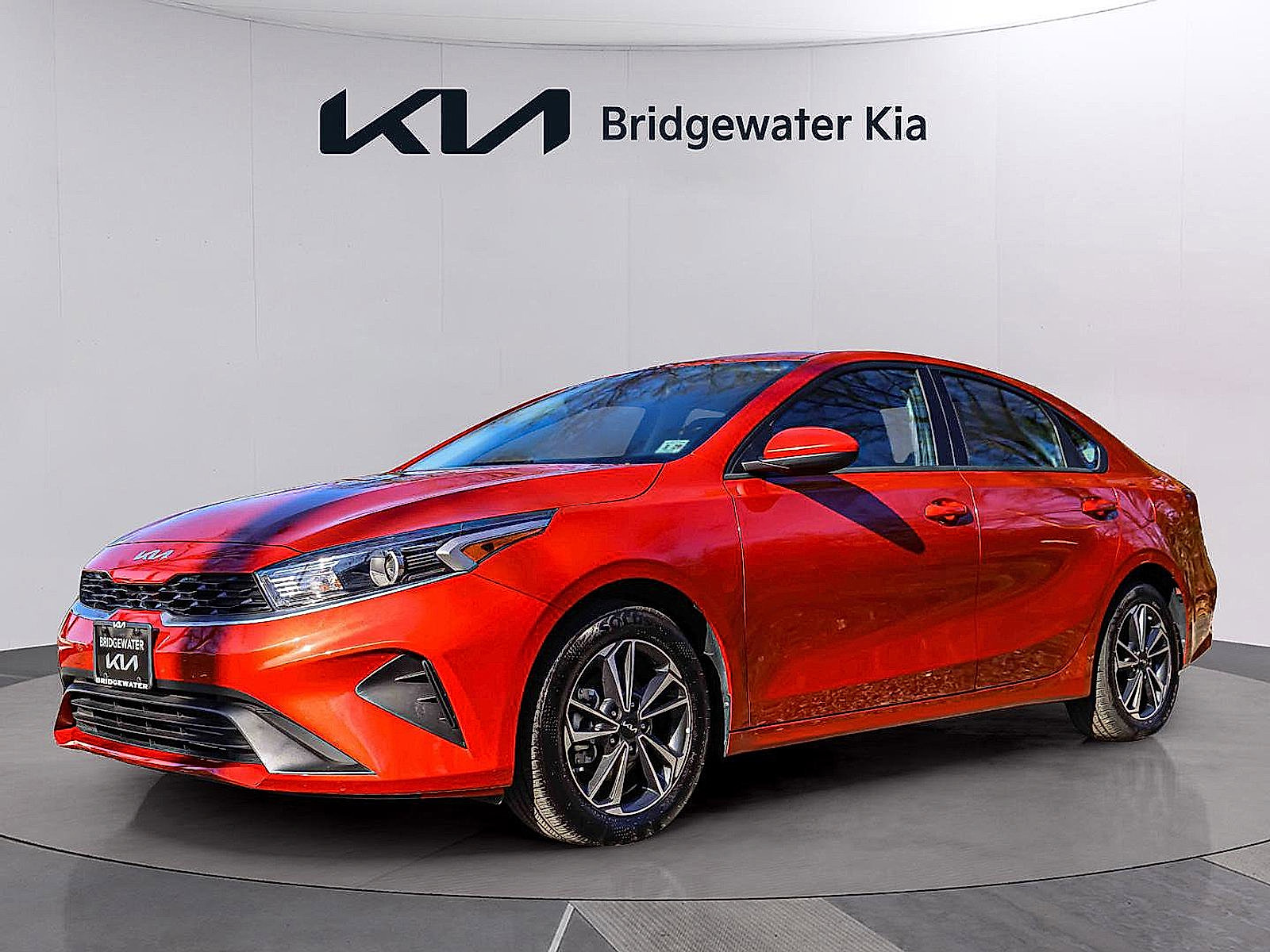 Certified 2024 Kia Forte LXS image 3
