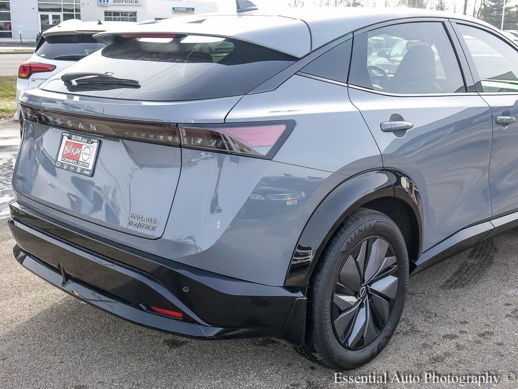 Used 2023 Nissan Ariya AWD image 7