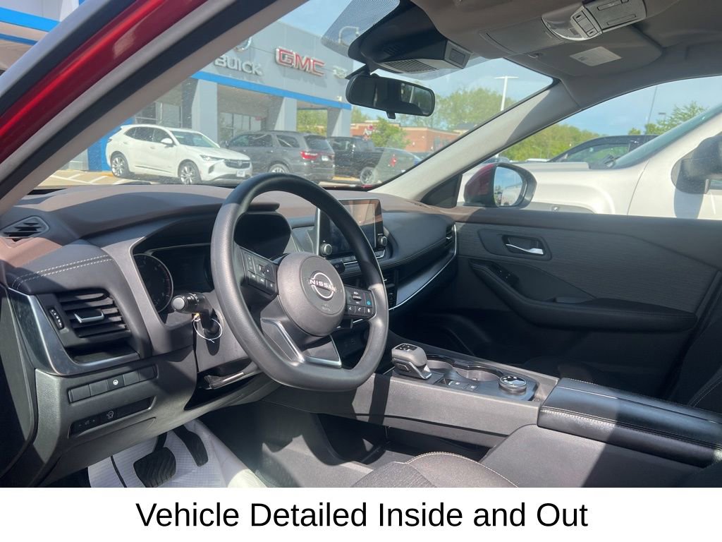 Used 2023 Nissan Rogue SV AWD/4WD image 8