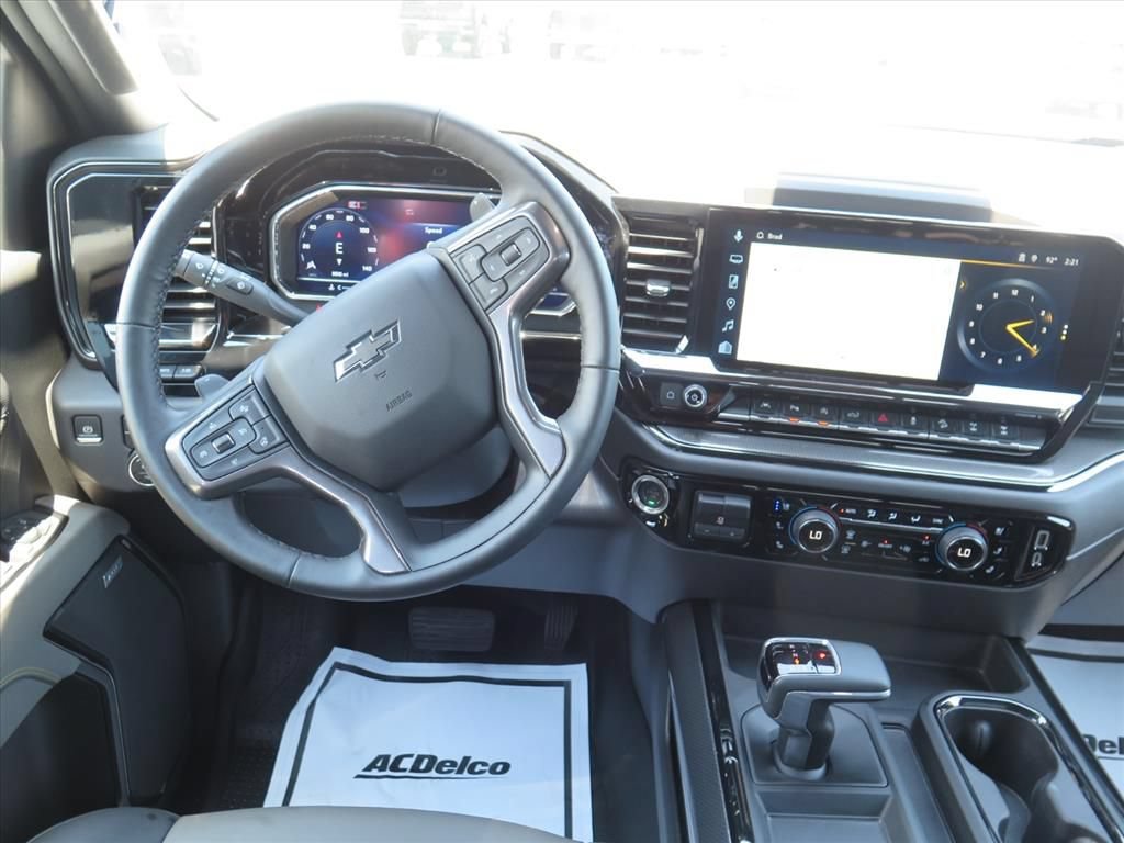 Used 2025 Chevrolet Silverado 1500 ZR2 w/ Technology Package AWD/4WD image 23