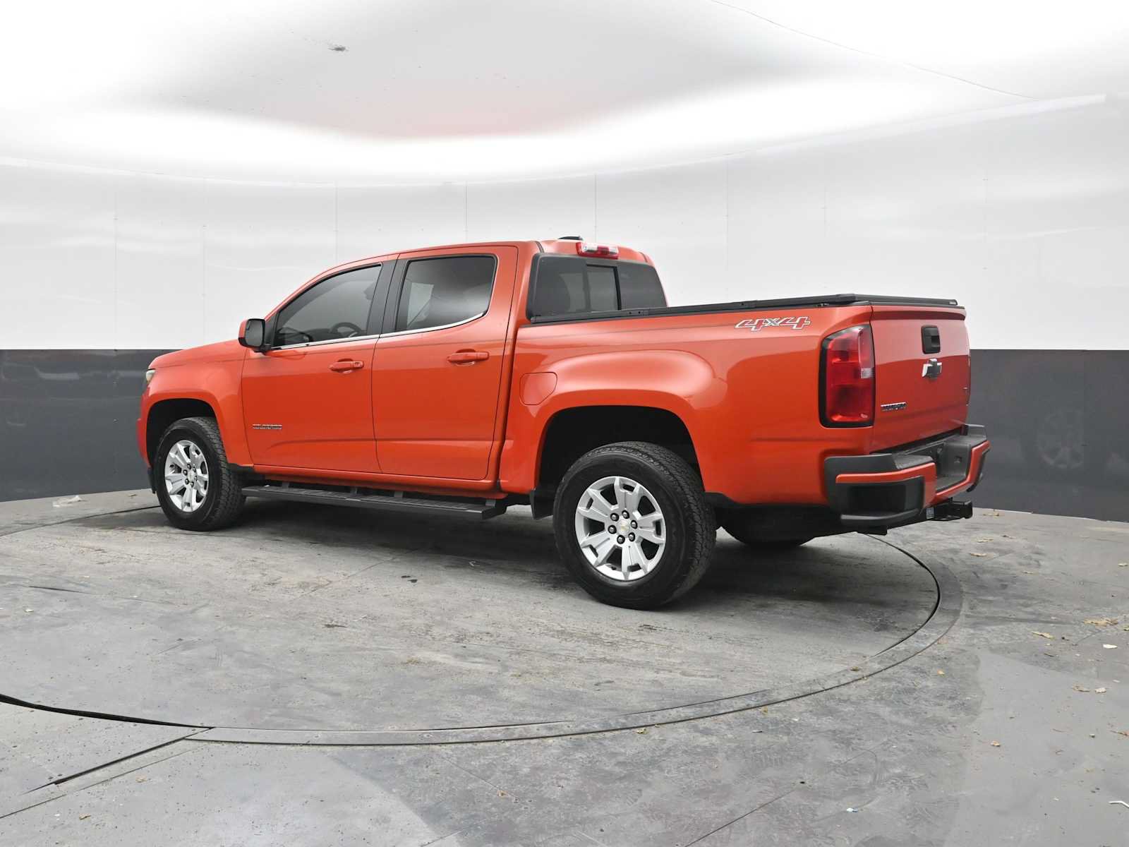 Used 2016 Chevrolet Colorado LT w/ LT Convenience Package AWD/4WD image 2