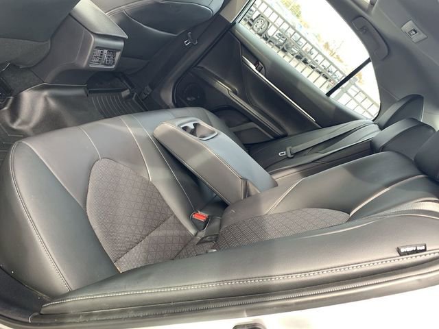 Used 2023 Toyota Camry XSE w/ Navigation Package image 10