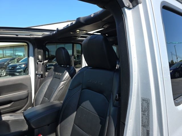 Used 2023 Jeep Wrangler Unlimited Sahara w/ Cold Weather Group image 13