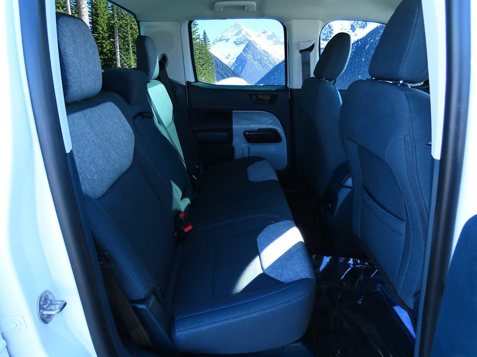 Certified 2025 Ford Maverick XLT w/ XLT Luxury Package image 21