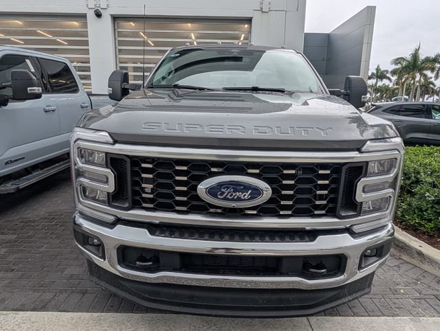 New 2026 Ford F350 XLT w/ XLT Premium Package AWD/4WD image 3