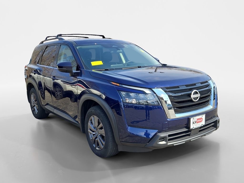 Used 2023 Nissan Pathfinder SV w/ SV Premium Package image 1