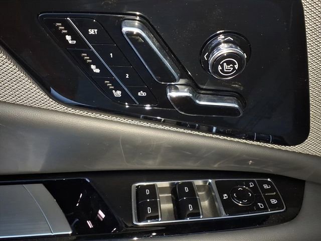 New 2026 Cadillac Optiq Sport 2 image 9