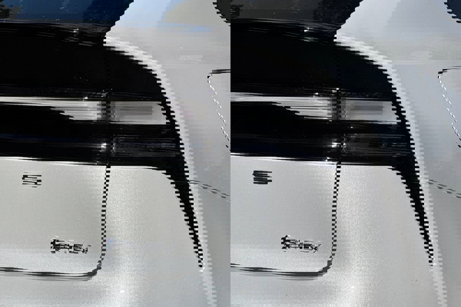 New 2026 Toyota Prius Plug-In Hybrid image 32