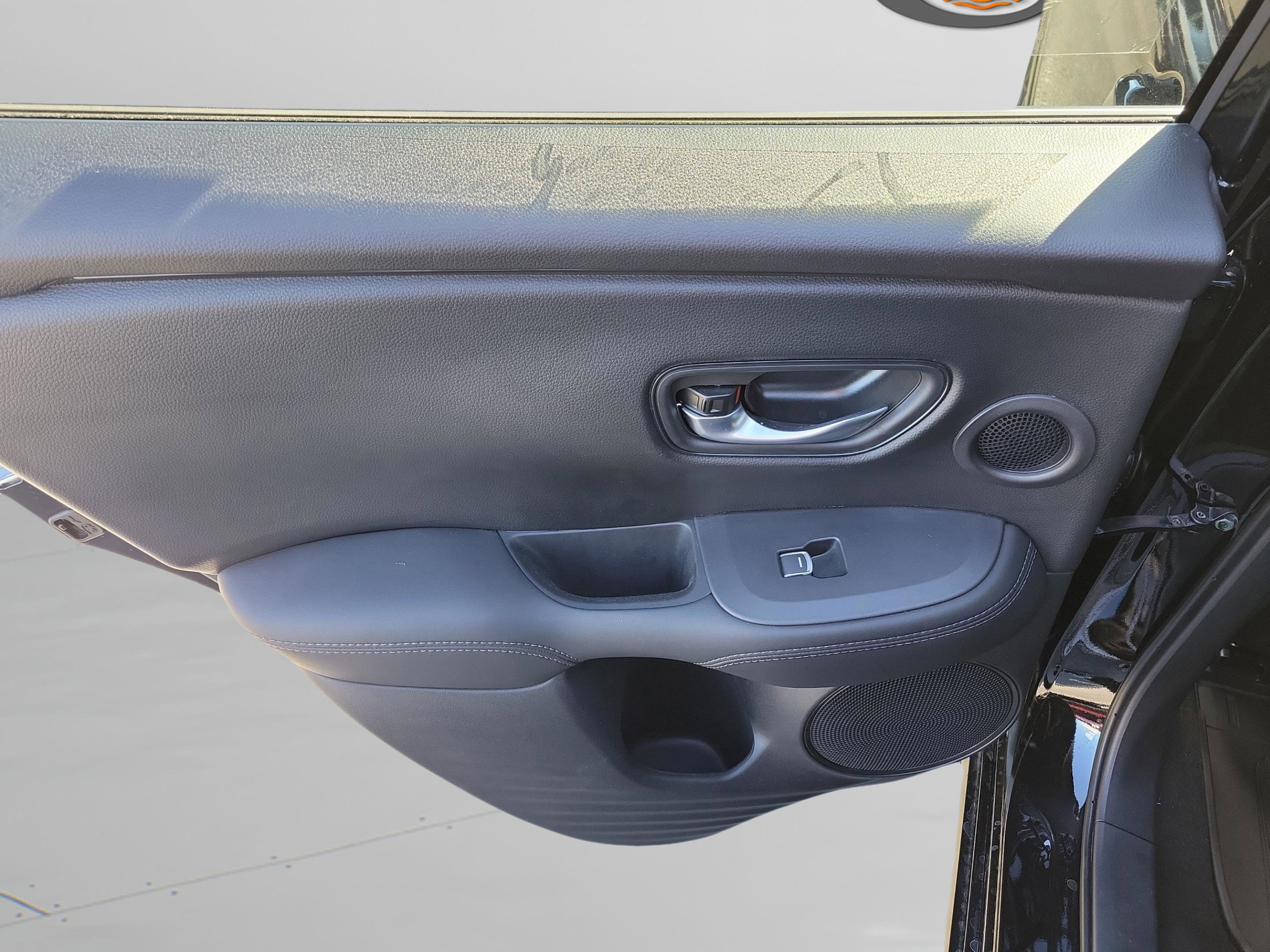 New 2026 Honda HR-V EX-L image 9