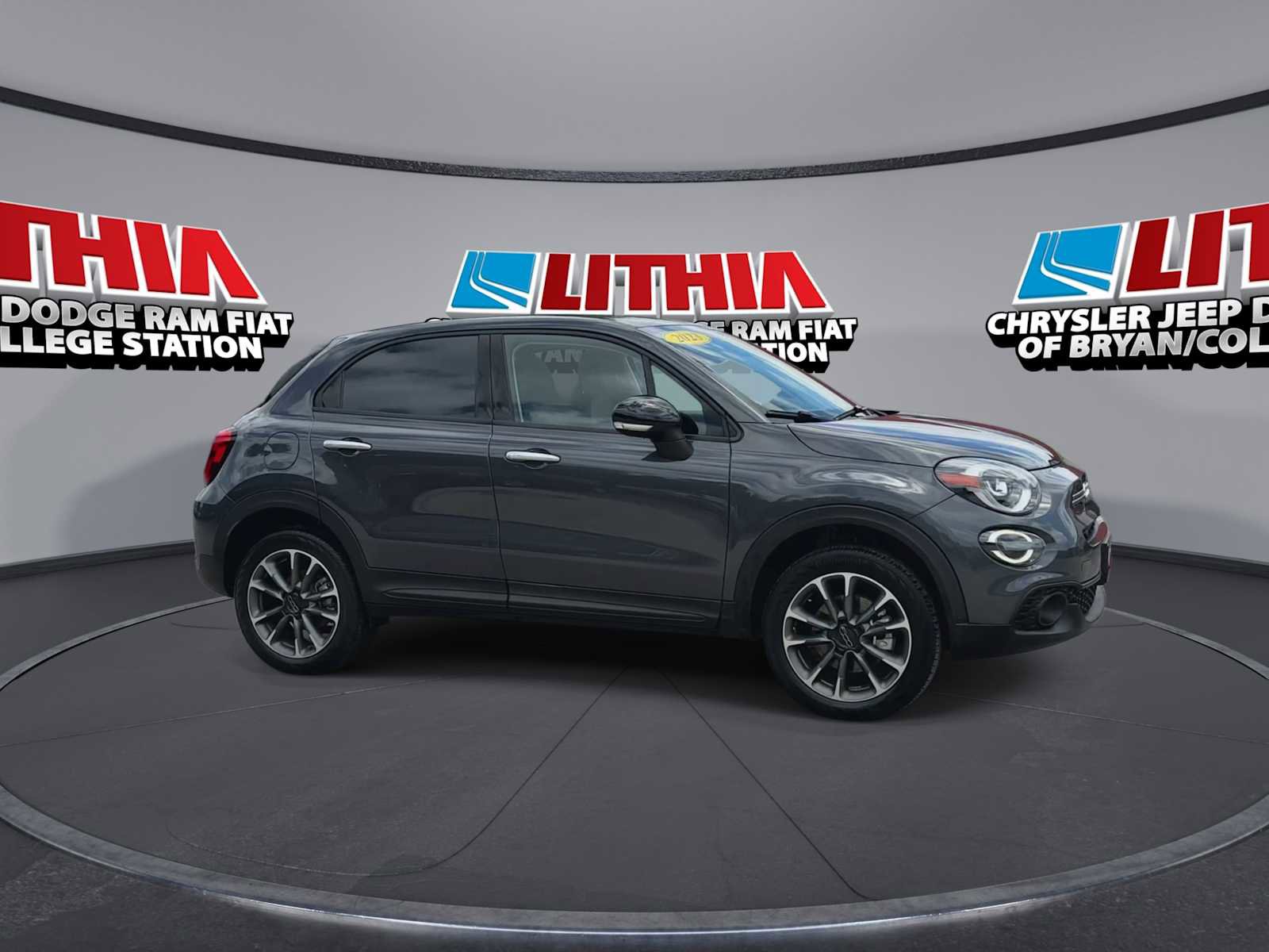 Used 2023 FIAT 500X Pop AWD/4WD image 9