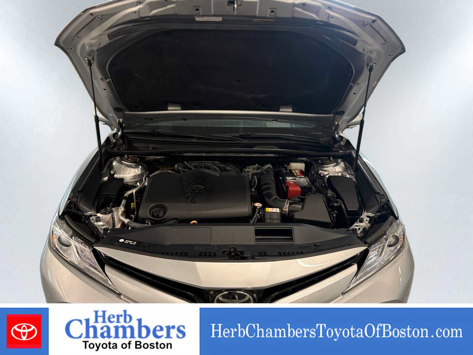 Used 2018 Toyota Camry XLE w/ Driver Assist Package FWD image 8