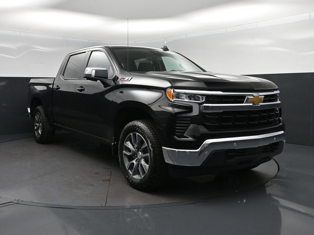 New 2026 Chevrolet Silverado 1500 LT w/ Z71 Off-Road Package AWD/4WD image 9