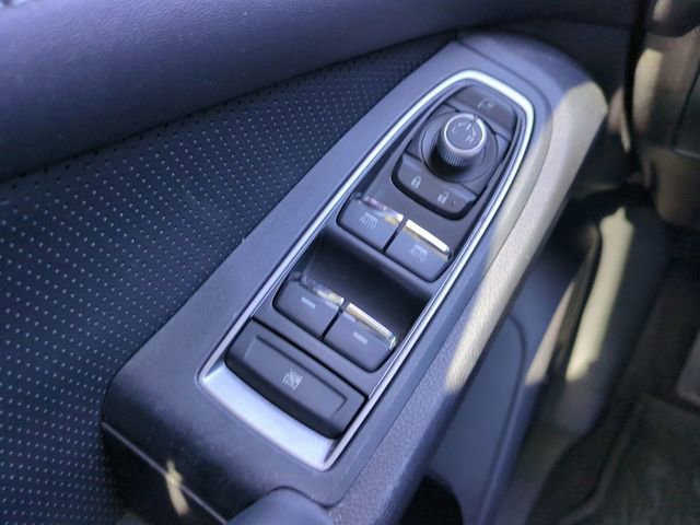 Used 2023 Subaru Ascent Limited w/ Technology Package image 29